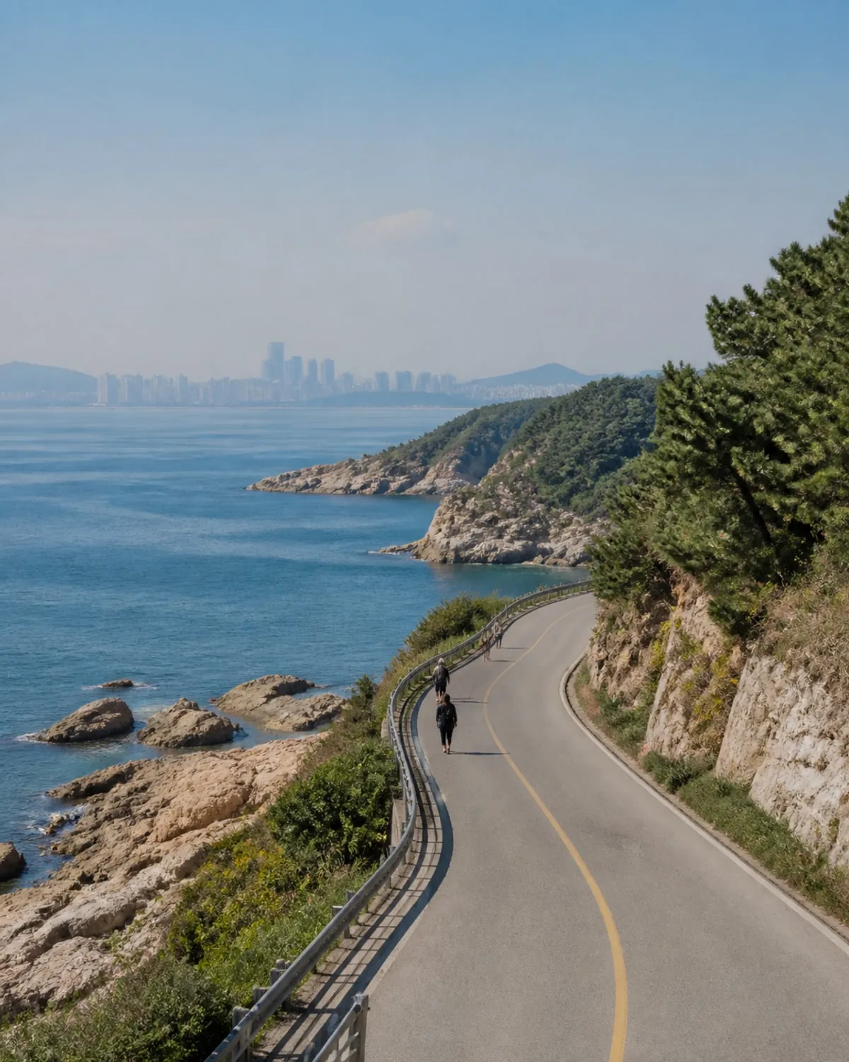 Coastal road and sea cliffs in Dalian