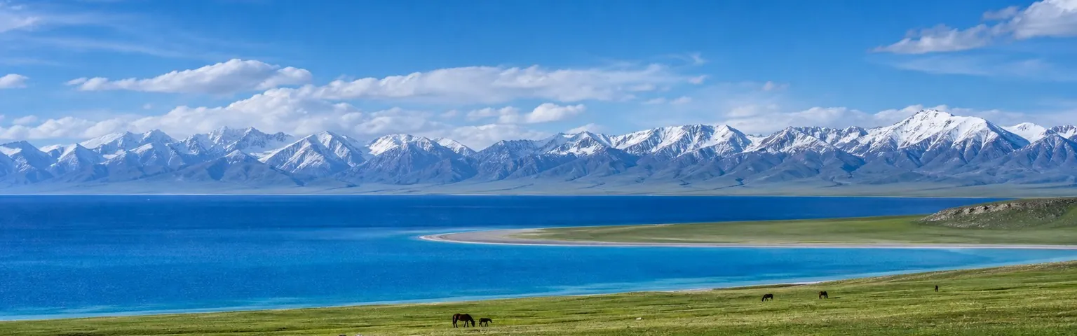 A representative travel scene in Xinjiang
